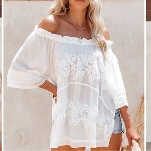VICI off the shoulder linen top